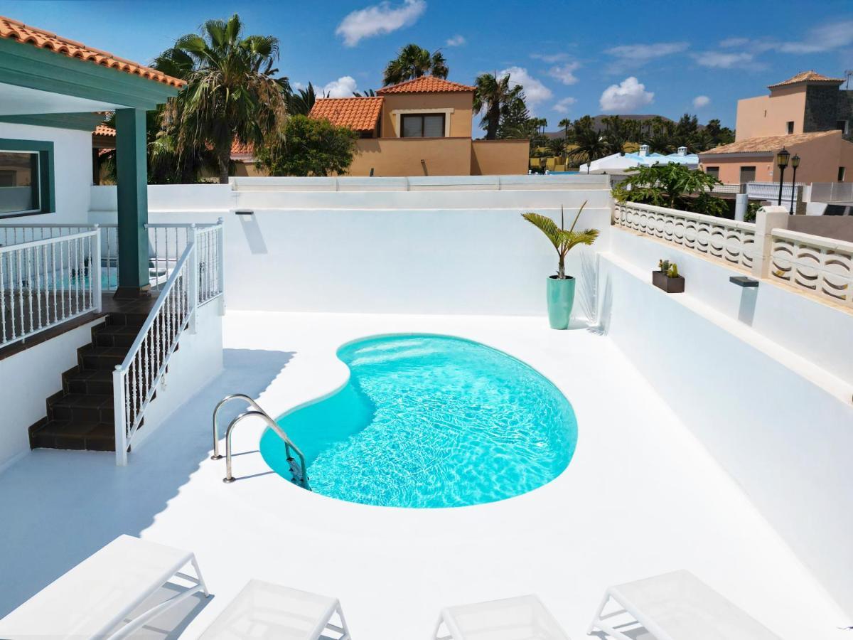 Villa Veaco Beach With Jacuzzi And Private Pool Corralejo Exterior photo